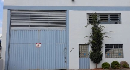 Fachada da unidade da Sucatas Bueno em Chapecó